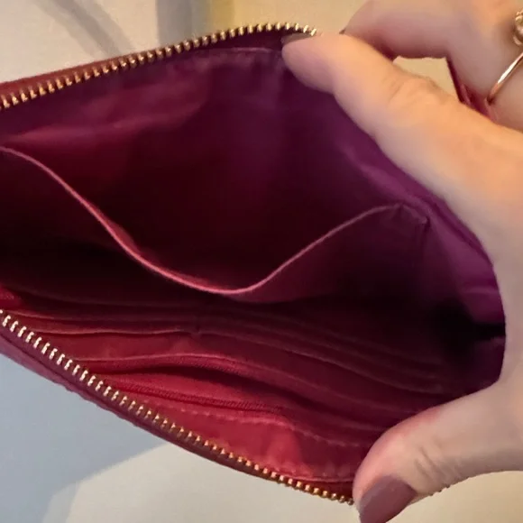 Fossil Women's Magenta Leather Crossbody Bag - Picture 5 of 8